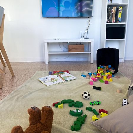 Apartamento "Navarra" 350M De La Playa Playa de Gandia Exteriör bild